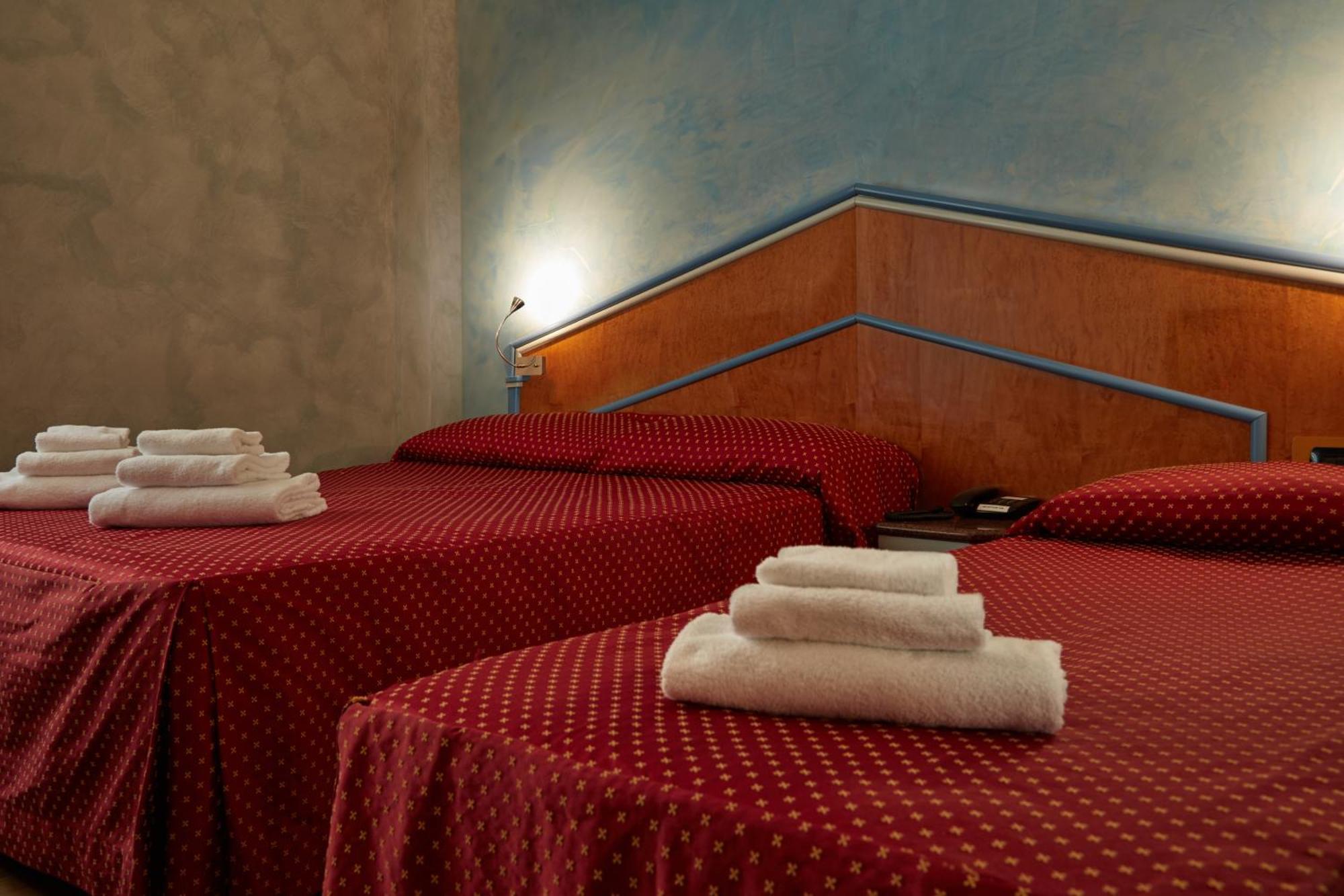 Hotel Lido Милано Екстериор снимка